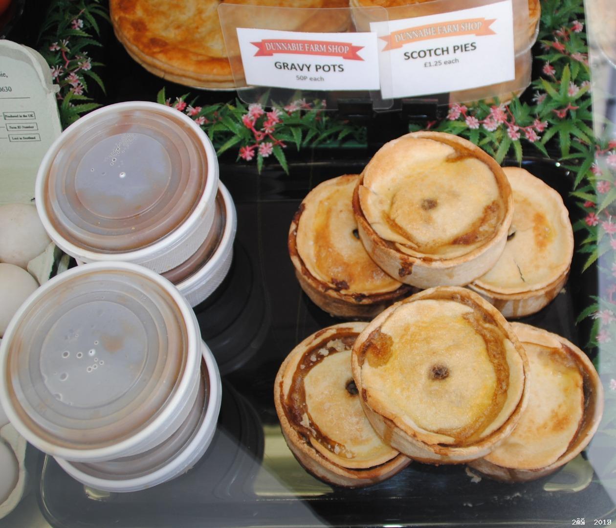 <strong>Scotch Pies</strong>